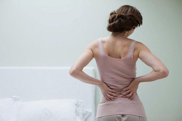 Rückenschmerzen mit lumbaler Osteochondrose Foto 3